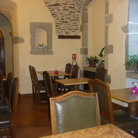 Hotel Le Prieure Sainte-Croix-en-Jarez