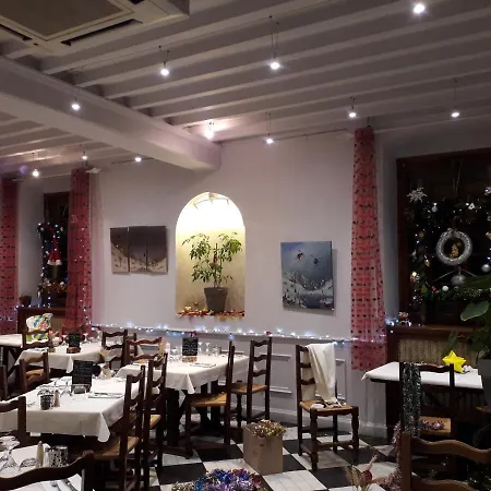 Le Prieure Hotel 3*